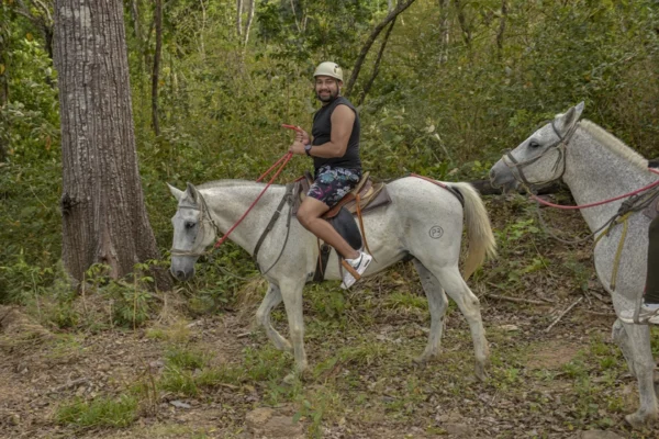Cabalgata - Image 3